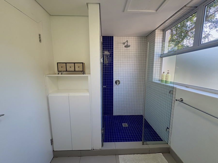To Let 2 Bedroom Property for Rent in Camps Bay Western Cape